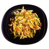 Язык с огурцом